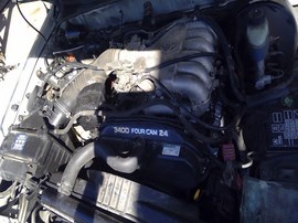 2002 TOYOTA TACOMA, SILVER, SR5 MODEL, EXTD CAB, 3.4L, AT. 4WD.  Z26312